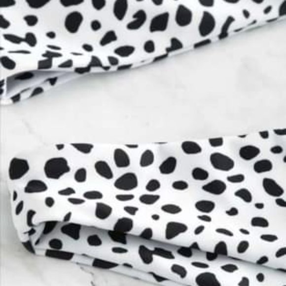 Bikini - Picture 3 of 4